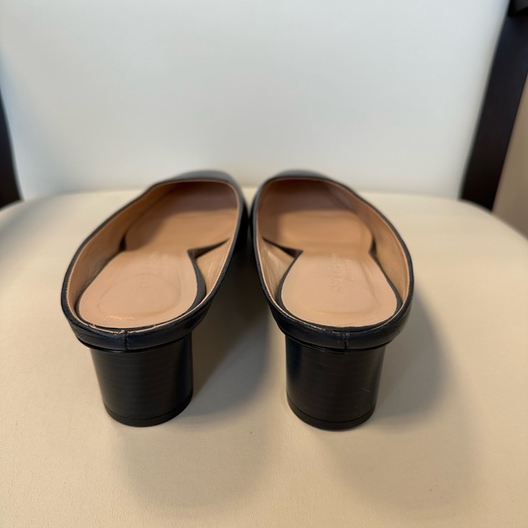 Club Monaco Aveena Block Heel Leather Mules Navy size 38 or 8 - Picture 10 of 13